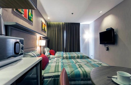 Downtown Apartment | Antel Spa Hotel - Unit 12F Makati