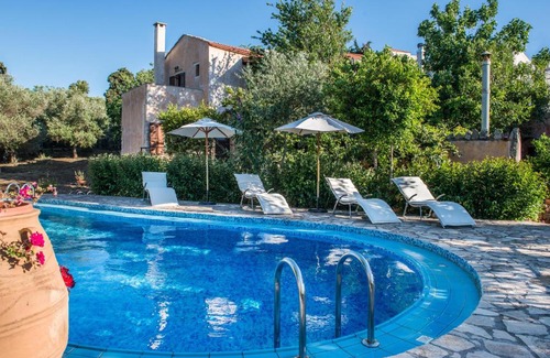 Vamos House | Antheia Houses