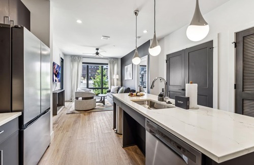 West End House | Anthem - Odyssey - Pool & Gym