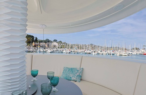 Le Ru Boat Rental | Anthenea, Suite Hôteliere Flottante 5