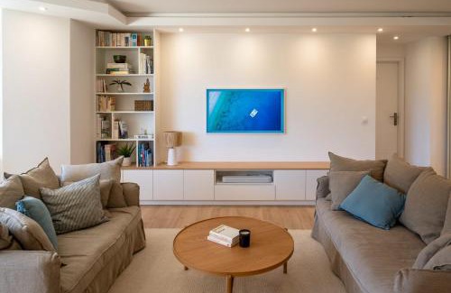 Cap-d'Antibes Apartment | Antibes Salis - Sea View - 4 People