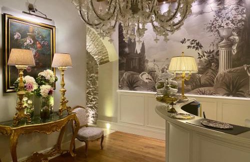 Desenzano del Garda City Centre Hotel | Antica Dimora Desenzano