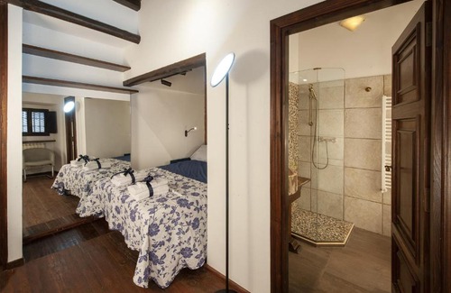 Rione V Ponte Apartment | Antica Dimora la Campanella