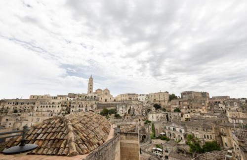 Sasso Barisano House | Antica Dimora Storica La Finestra Sul Campanile