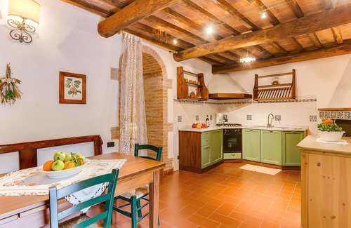 Poggiarello Apartment | Antico Borgo San Lorenzo-Alloro by Interhome