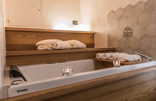 Antignano Bed & Breakfast | Antico Tralcio