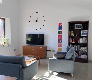 Solsona Apartment | Antiga Biblioteca