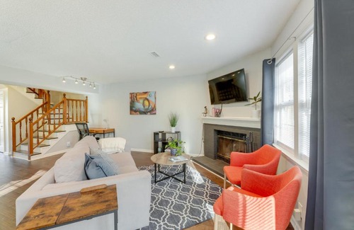 Antioch House | Antioch Townhome Less Than 14 Mi to Downtown Nashville!