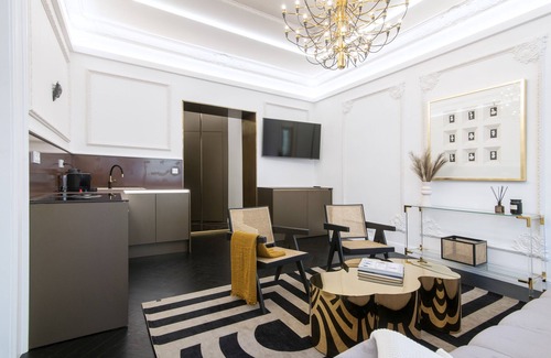 Stare Mesto Apartment | Antique Glam Apartment - looking for luxury, glamour, exuberance in the Old Town