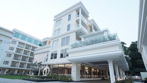 Digha Hotel | Antique Regency ! luxurious hotel in digha !