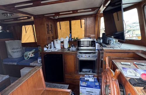 Key West Boat Rental | Antique trawler 2-bedroom boat in phenomenal Key West