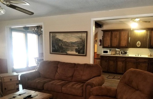 Ruidoso House | Antlers at Cedar Creek - Three Bedroom Cabin with Hot Tub