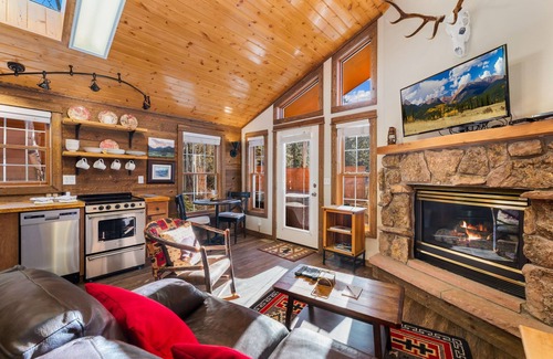 Fall River Estates Condo | Antlers Pointe 08 (HT)