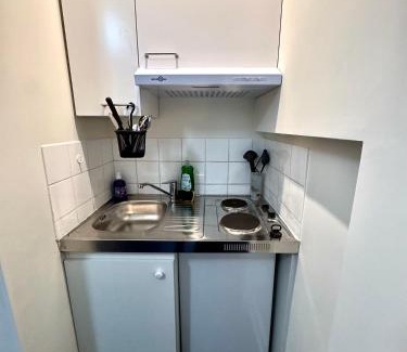 Quartier Chorier-Berriat Apartment | Antoine T2- 2 min Gare- Paisible