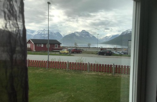 Kafjord Apartment | Anton Antonsens veg 18 Leilighet nr2