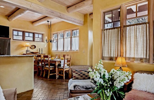 Historic Eastside House | Antonia - Historic Retreat, Walk Everywhere