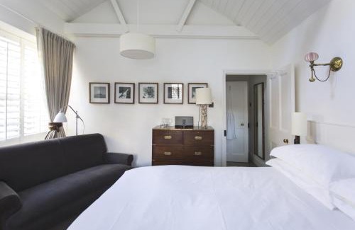 Charlestown Villa | Antonia's Pearls