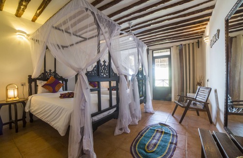 Chwaka Hotel | Antonio Beach Hotel and Spa