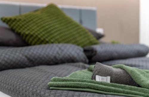Palace District Apartment | Antonio Residence