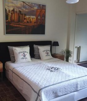 Graaf Ottoplein en omgeving Bed & Breakfast | Antonius Bed and Breakfast