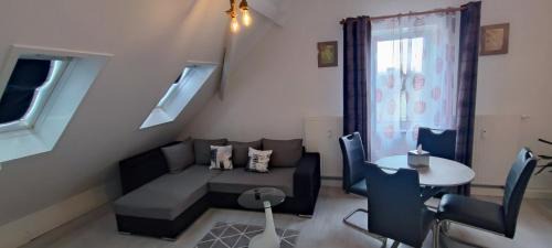 Ostrach Apartment | Antony Home Ferienwohnung