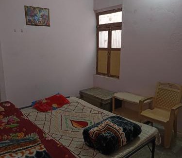 Allahabad House | Anuj Home Stay