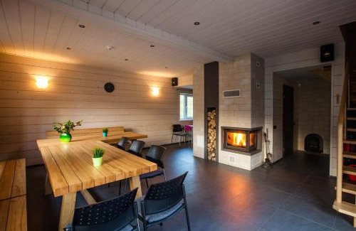 Gratiskes Villa | Anupro Villa