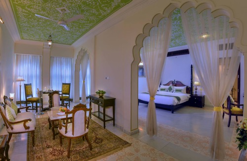 Sawai Madhopur Hotel | Anuraga Palace