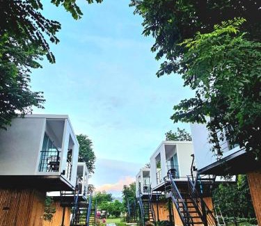 Huai Sat Yai Resort | Aob Khao Resort and Camping