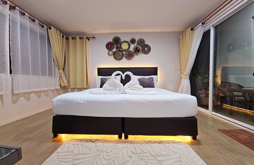 Huai Sat Yai Resort | Aob Khao Resort and Camping