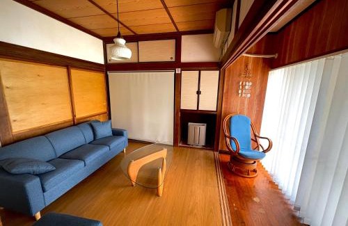 Aoshima House | Aoshima Riverside House