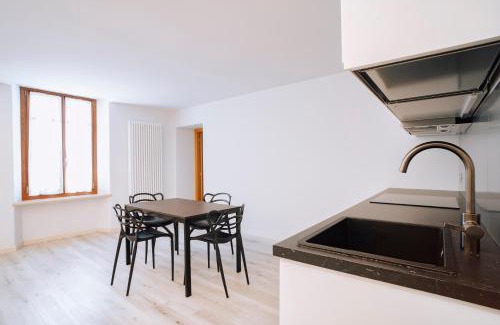 Aosta Apartment | Aosta Holiday Apartments - Piazza Chanoux
