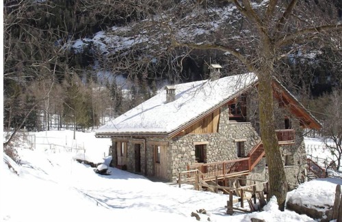 Valpelline Cabin | Aosta Valley-style mountain hut