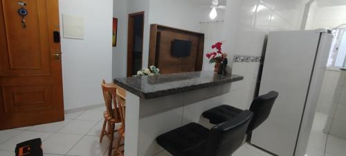 Aviacao Apartment | Apê Temporada II Praia Grande SP Completo com Piscina, Churrasqueira, Estacionamento