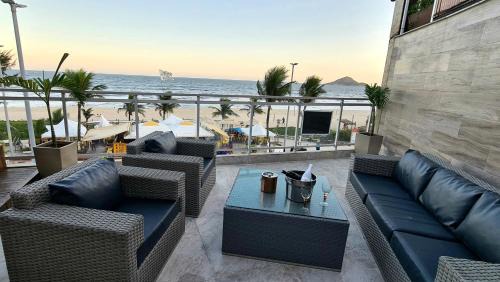 Recreio dos Bandeirantes Apartment | Ap Carioca