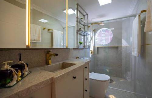 Centro Apartment | Ap de novela no centro da cidade com garagem