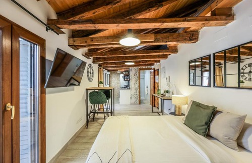 Malasana Apartment | AP Plaza de España 11