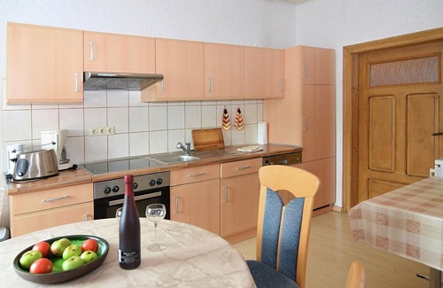 Friedrichsfeld Apartment | Apartment with garden next to a farm