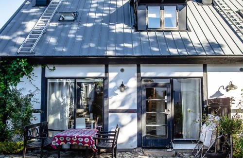 Simrishamn Apartment | Apan & Klyset