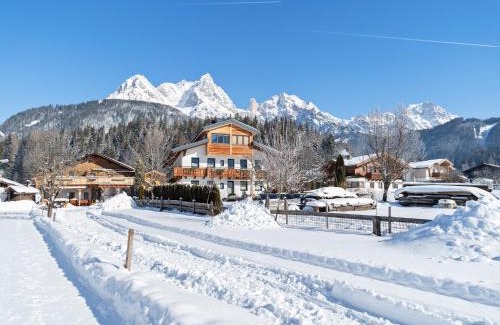 Saalfelden am Steinernen Meer Apartment | Apartment in Saalfelden near Ski Slopes