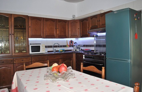 Sona Apartment | Apartment in the green hinterland moraine hills inland Lake Garda