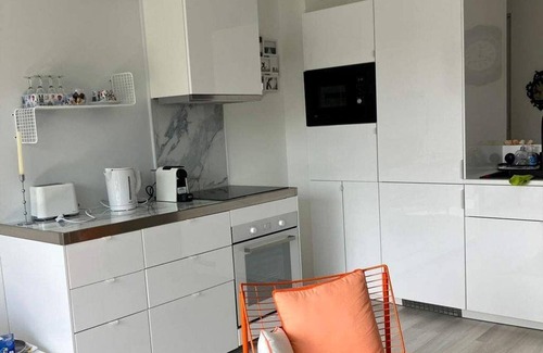 Deauville City Centre Apartment | APART. 2PCS FULLY RENOVATED 2 STEPS FROM THE SEA, ALL AMENITIES ON FOOT