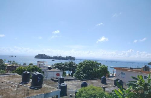 Barrio La Fortaleza Vieja Apartment | Apart cercano al muelle y al malecón de Samana