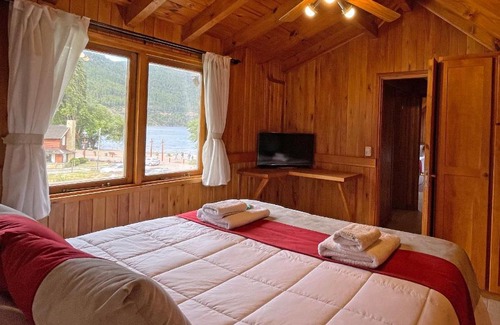 Lanin National Park Villa | Apart Hotel Orilla Mansa by Visionnaire