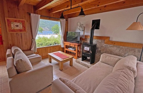 Lanin National Park Villa | Apart Hotel Orilla Mansa by Visionnaire