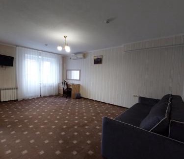 Kamenets-Podol'skiy Hotel | Apart-hotel 24/7