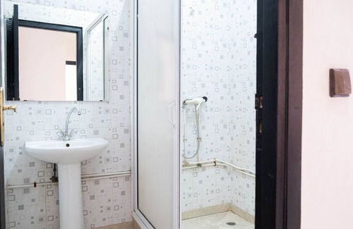 Douar Sidi Youssef Ben Ali Hotel | Apart Hotel Larbi