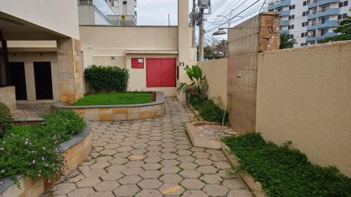 Caraguatatuba Apartment | Apart. Martim de Sa - Pe na Areia