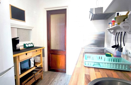 Alicante City Centre Apartment | Apart. RIVERA II, location in Old town and only 10 minutes the beach.