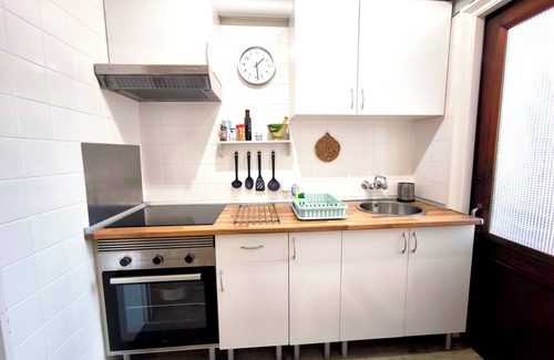Alicante City Centre Apartment | Apart. RIVERA II, location in Old town and only 10 minutes the beach.